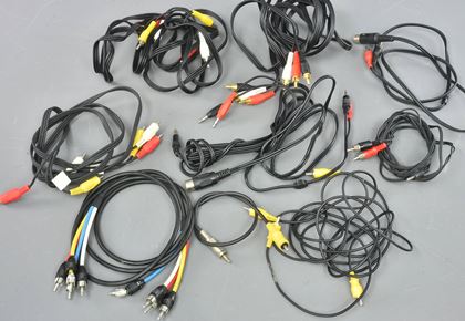various-Lot of various phono leads- Genesis